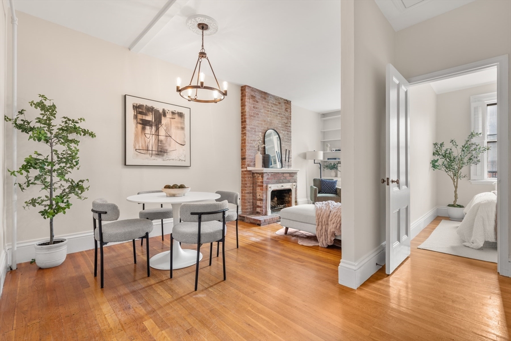 167 Beacon St #12 in Boston