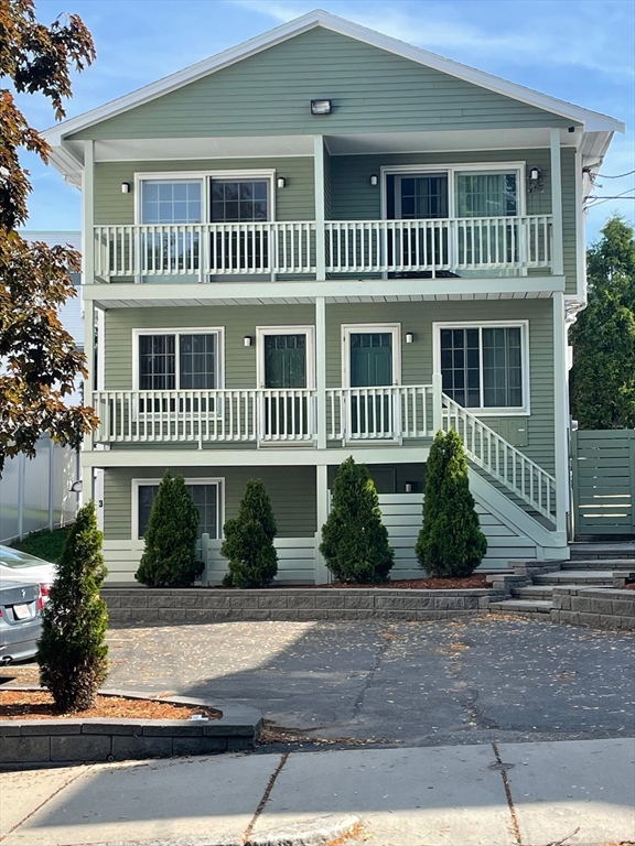 18 Suffolk St in Chelsea
