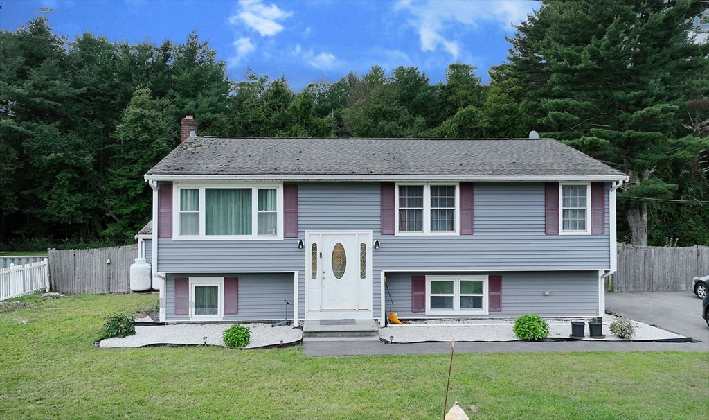 146 Fremont St in Taunton