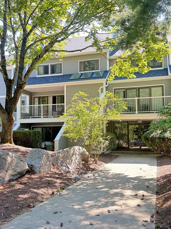 1100 Salem St #96 in Lynnfield