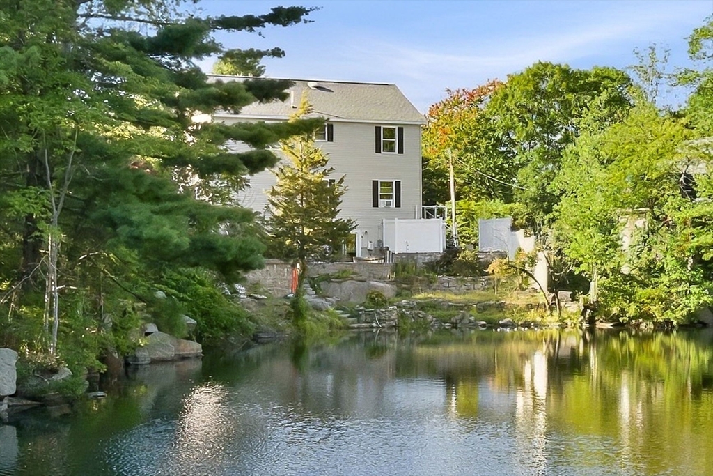 46 Leverett St #1 in Gloucester