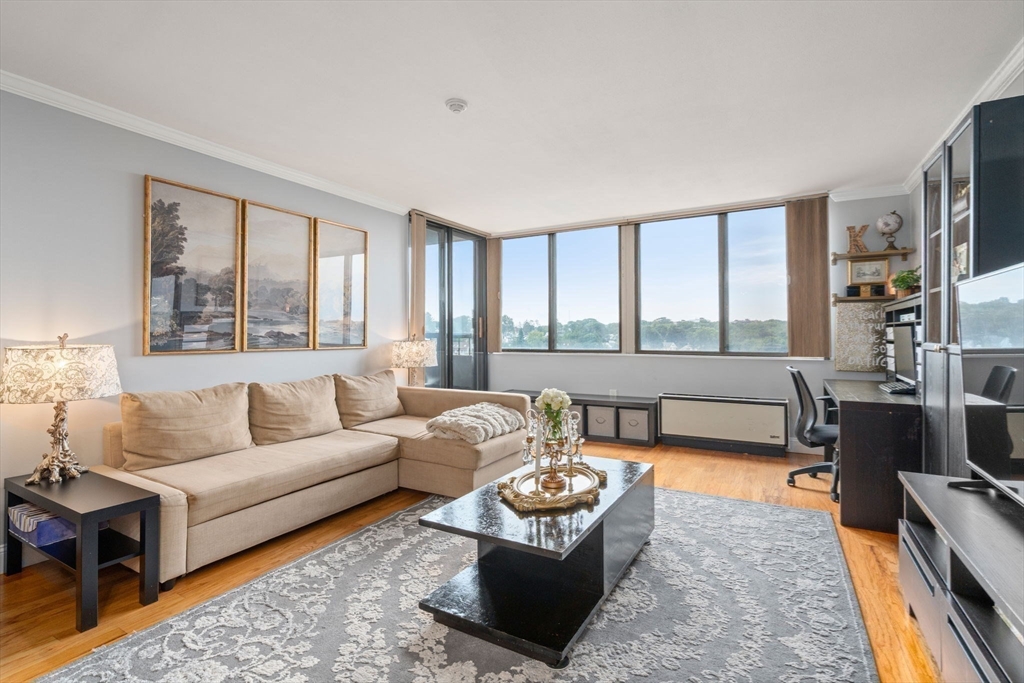 77 Adams St #1009 in Quincy