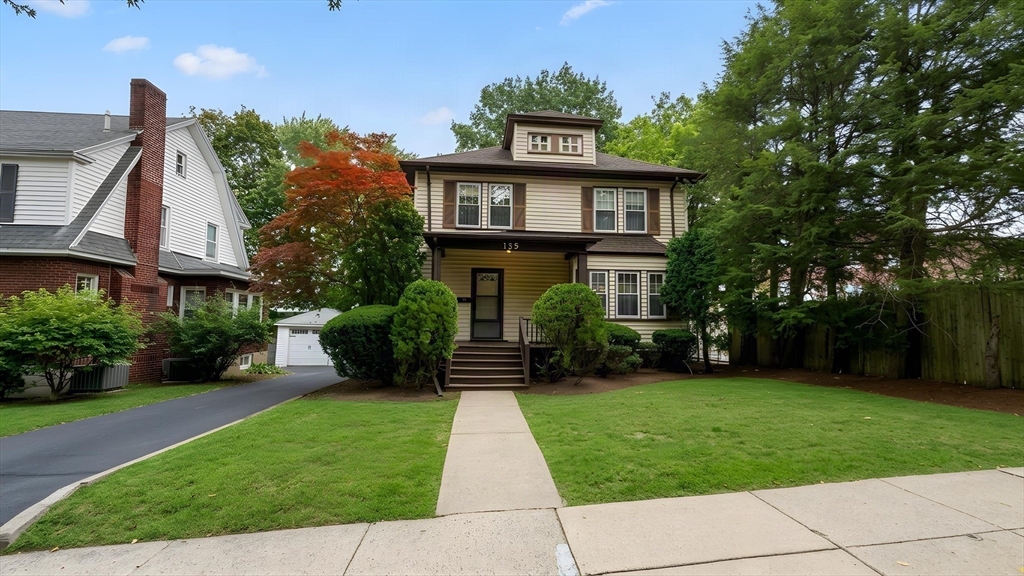 135 Greaton Rd. in West Roxbury