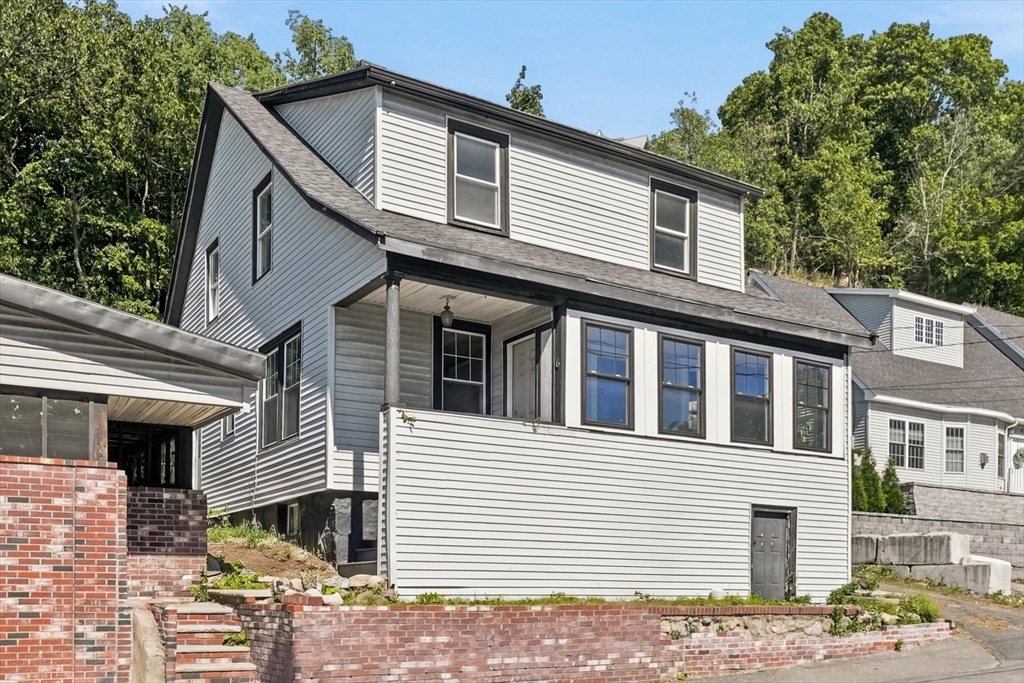 6 Cliff Street in Lynn