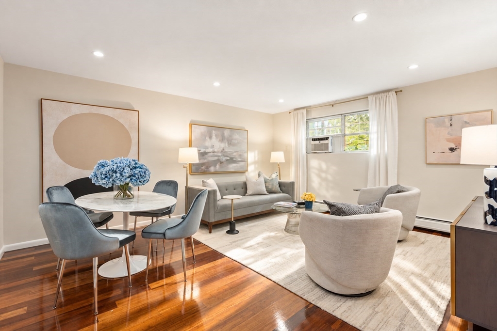 804 Centre St #8 in Jamaica Plain