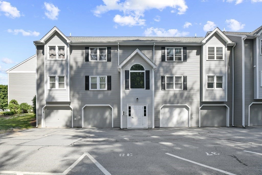 74 Tennis Plaza Road #38 in Dracut