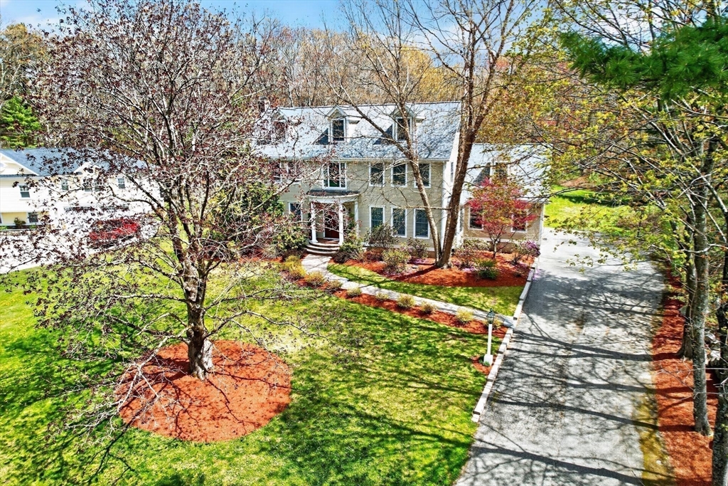 17 Morningside Lane in Lincoln