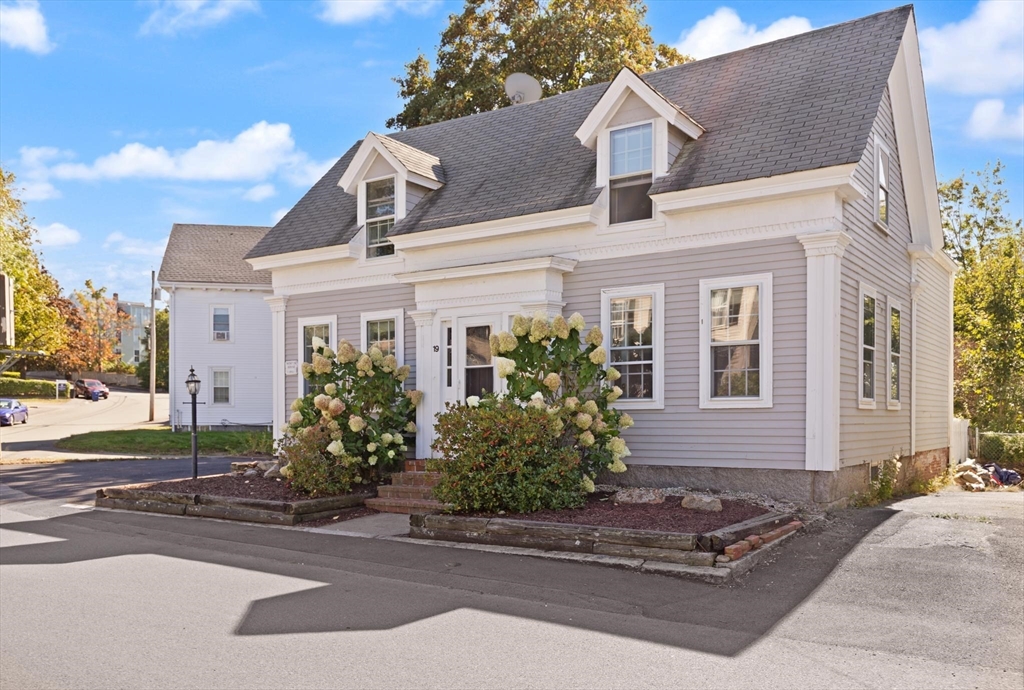 19 Highland St in Gloucester