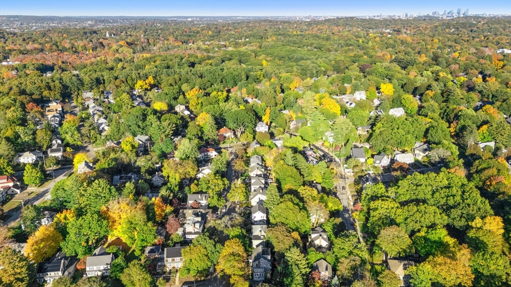 44 Brewster Road in Newton Highlands