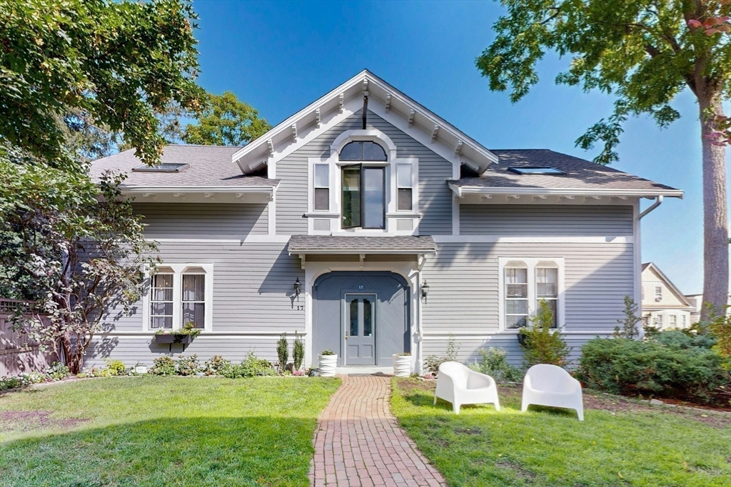 17 Malbert Rd #1 in Brighton
