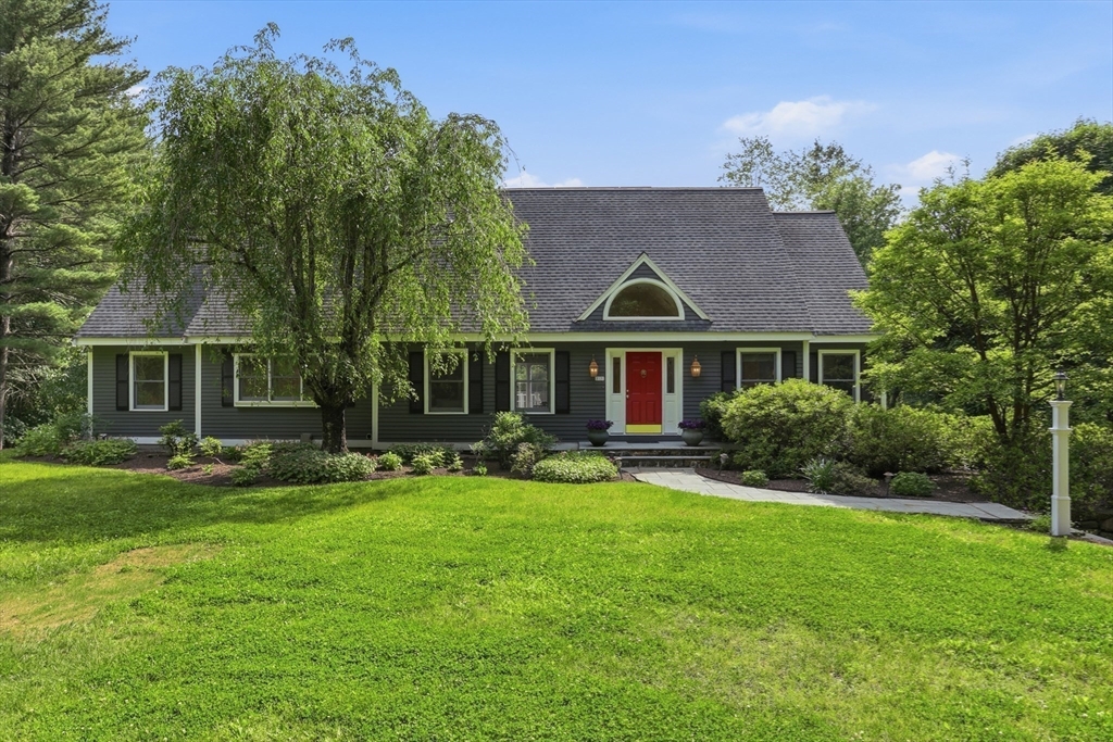 88 Esterbrook Rd in Acton