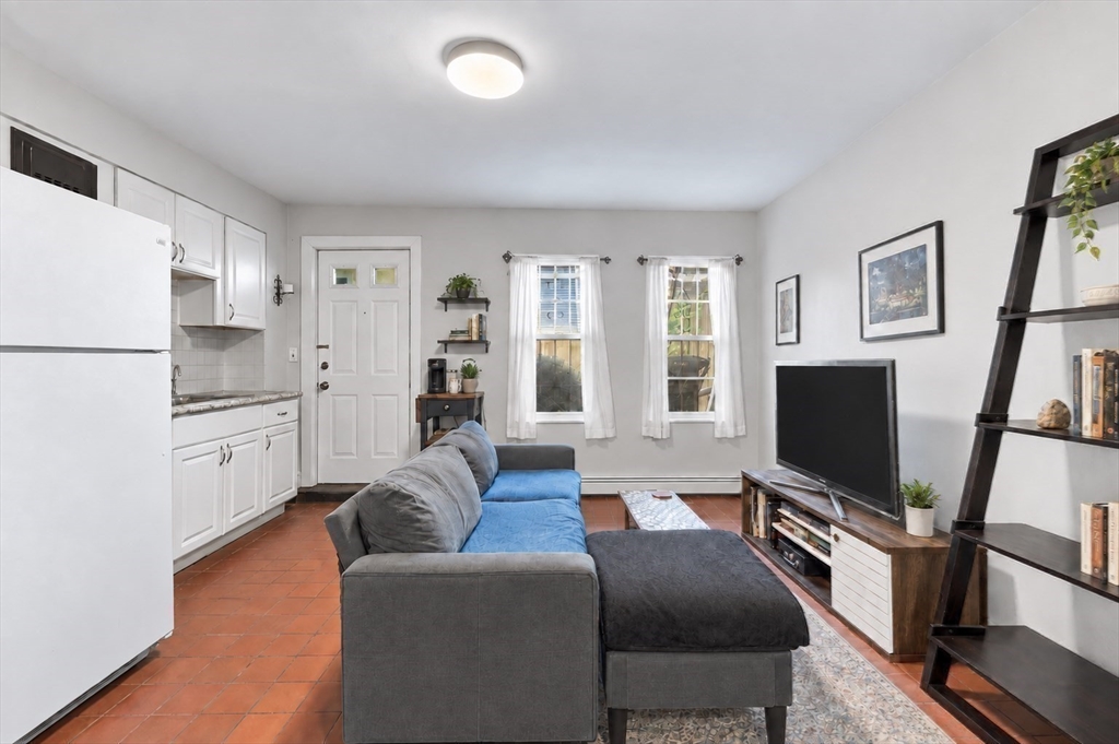 128 Washington Avenue in Chelsea