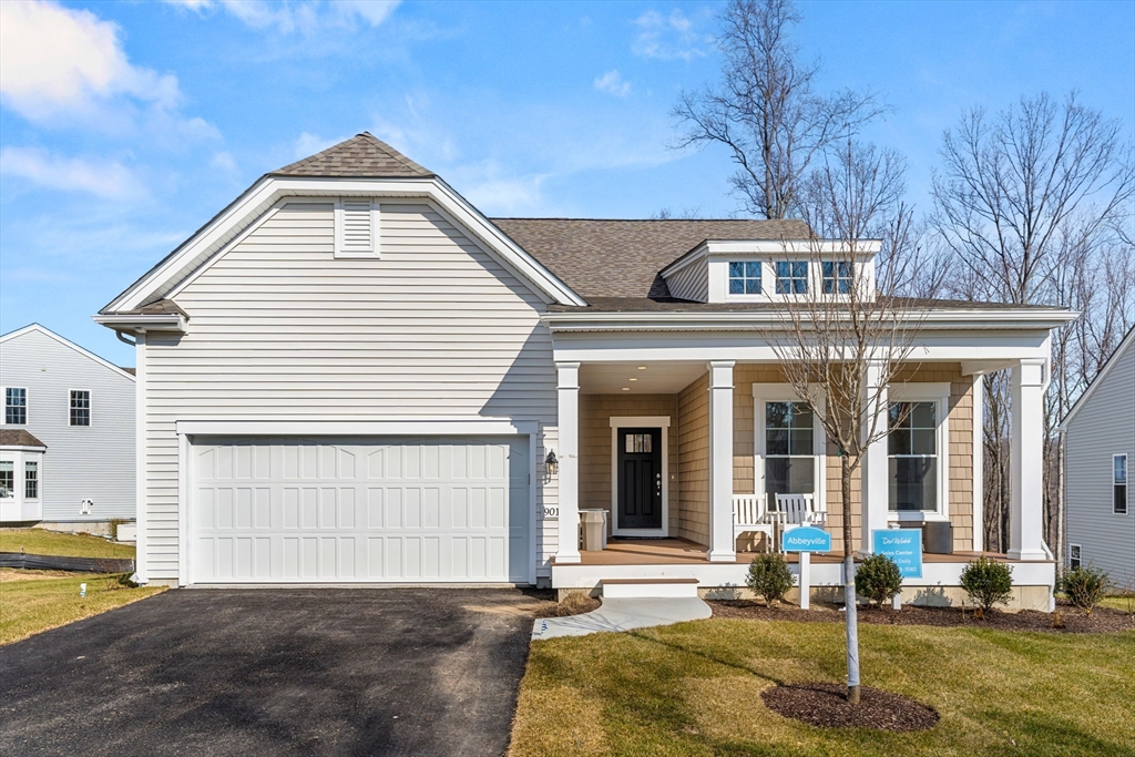 23 Germain Way #6 in Norton