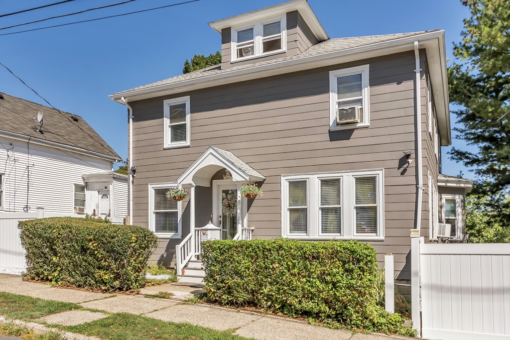 64 Webster St in Lynn