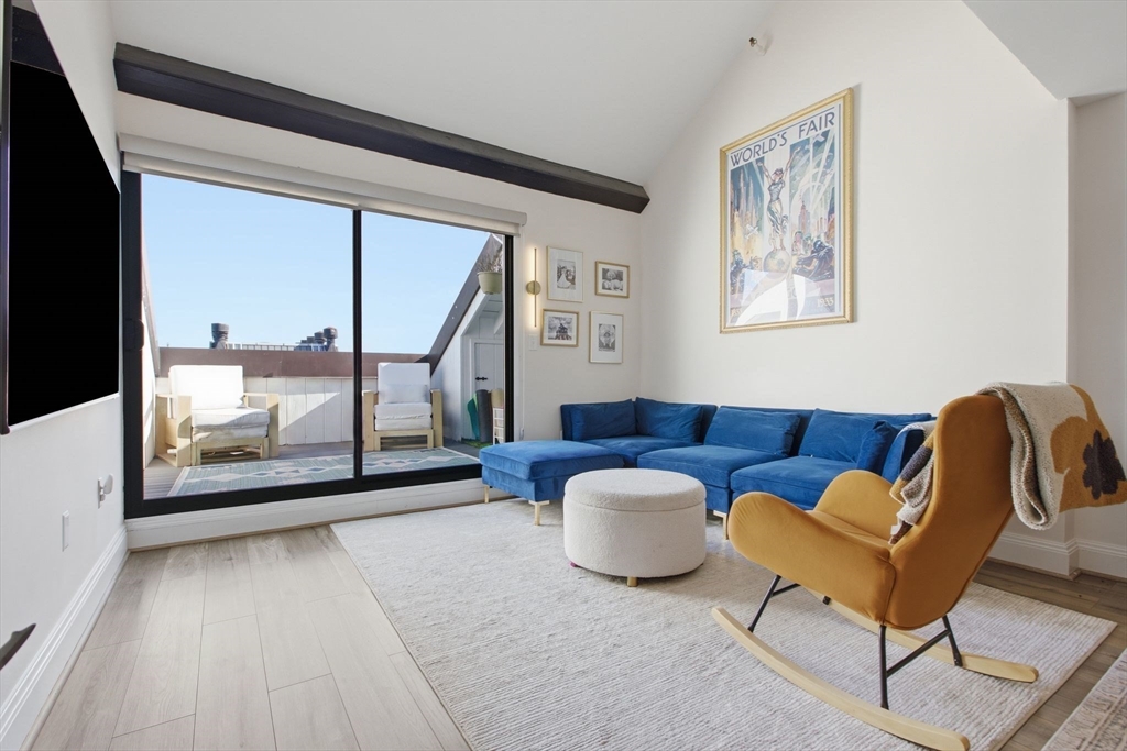 42 8th St #2508 in Charlestown