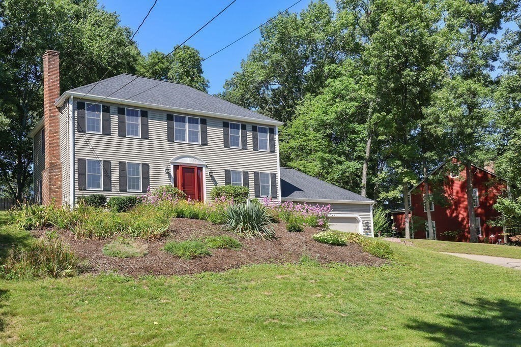 41 Virginia Ave in Attleboro Falls