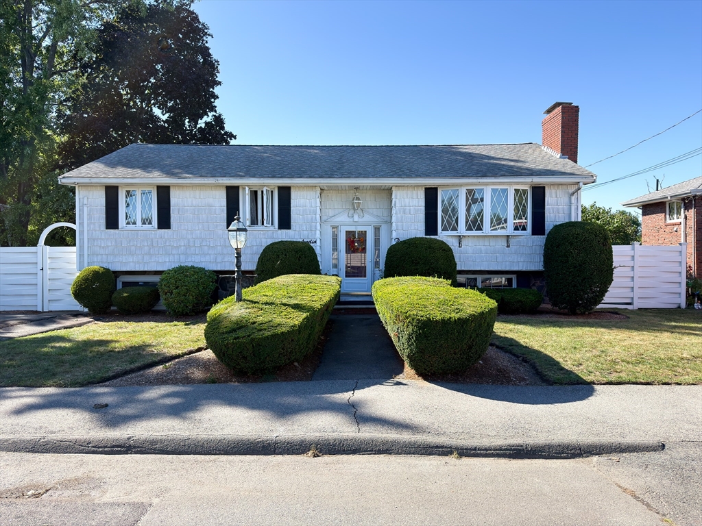 38 Amelia Pl in Revere