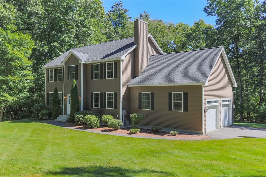 149 Pepperell Road in Groton
