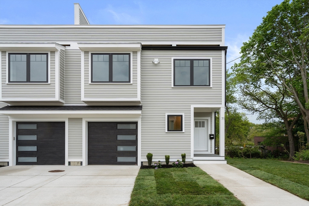 73 Mystic St #73 in Arlington
