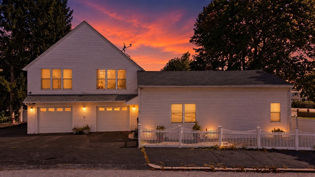6 Harrington Way in Worcester