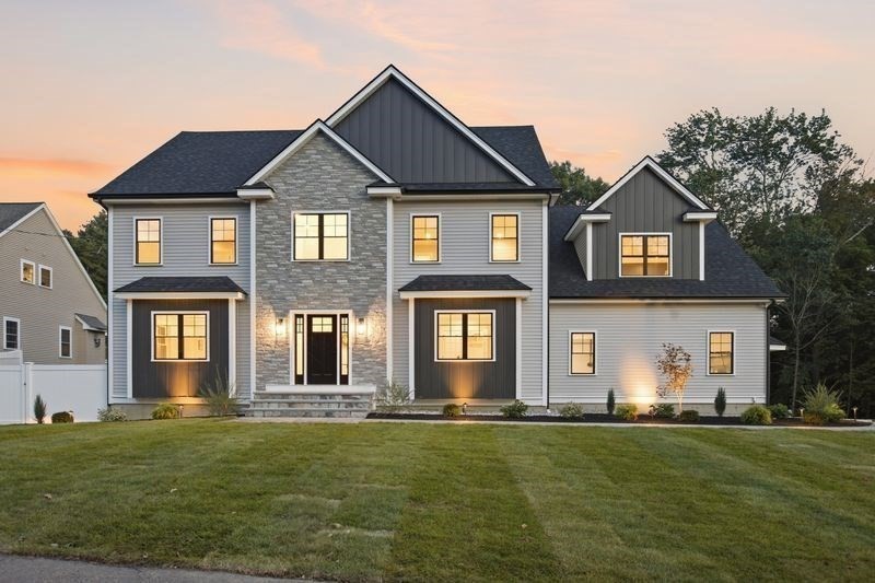 11 Lexington St in Burlington
