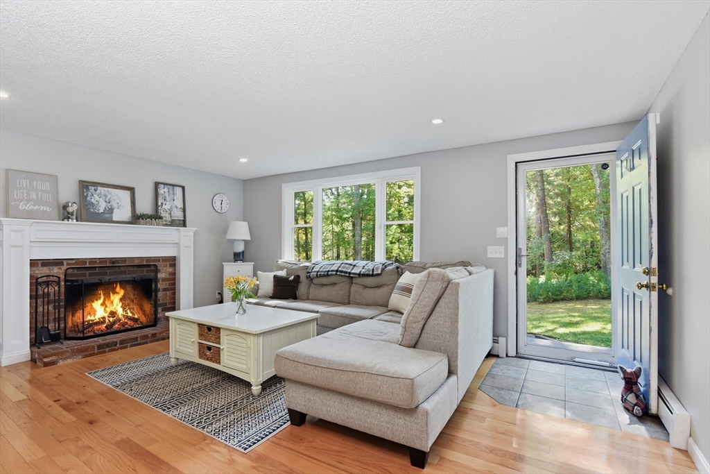 47 Vaughan St in Middleboro