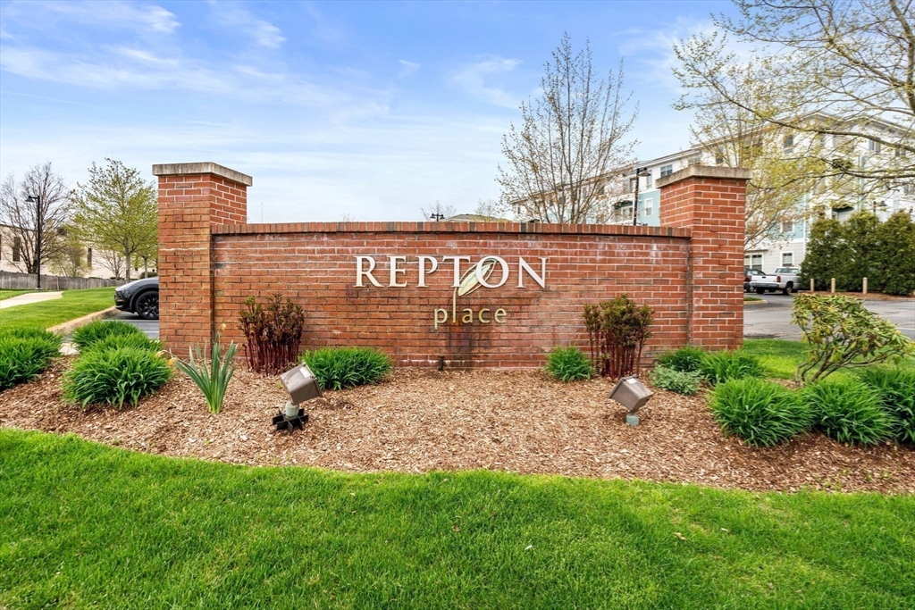 5 Repton Cir #5309 in Watertown