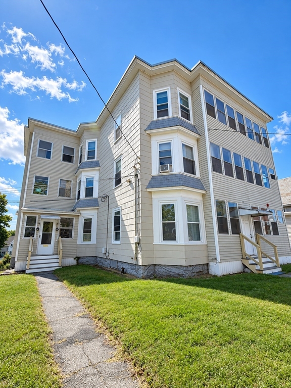 113 Spruce in Leominster