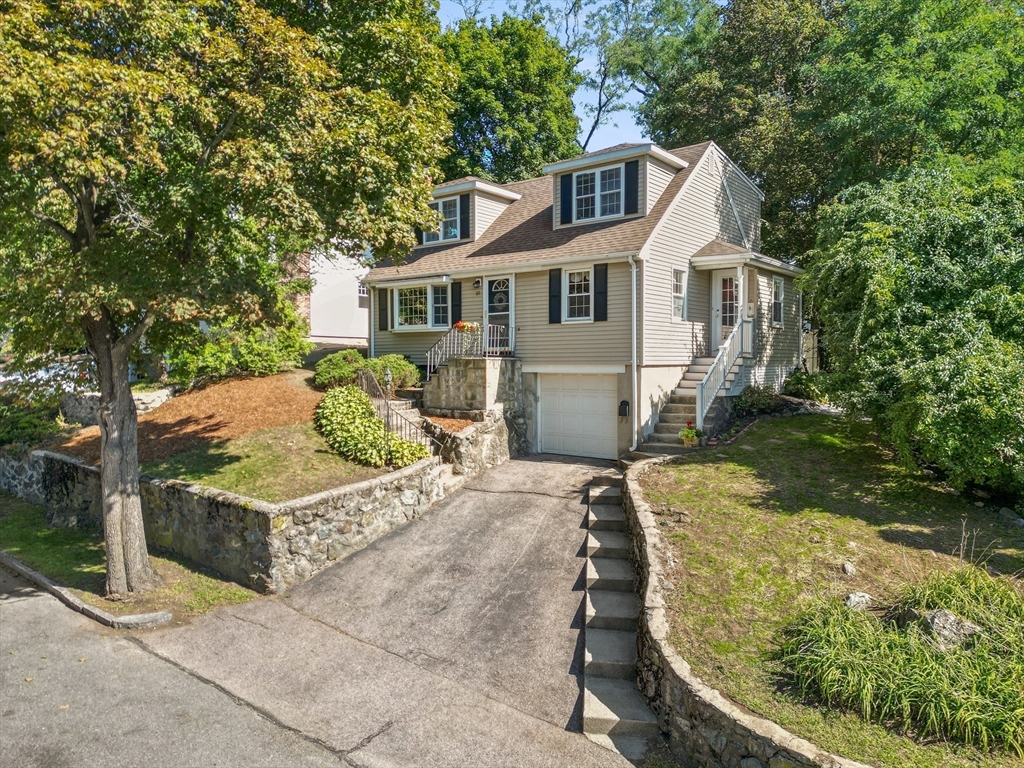 69 Hemlock St in Arlington
