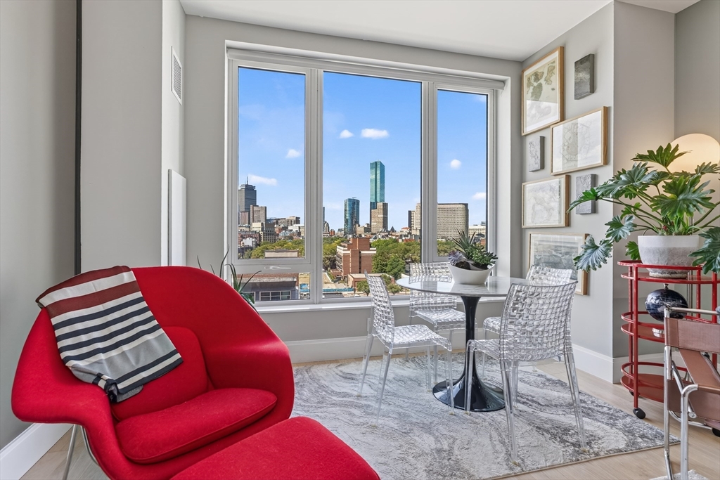380 Harrison Ave #1011 in Boston