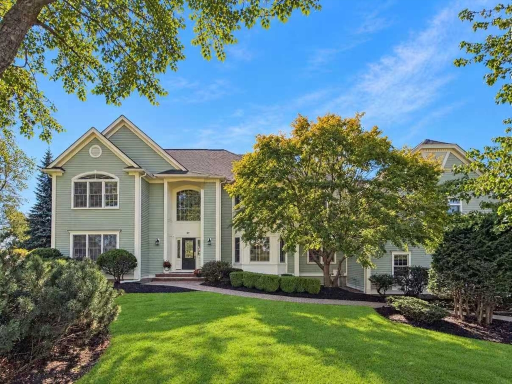 97 Windkist Farm Rd in North Andover