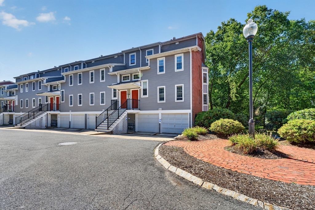 20 N Stone Mill Dr #1026 in Dedham