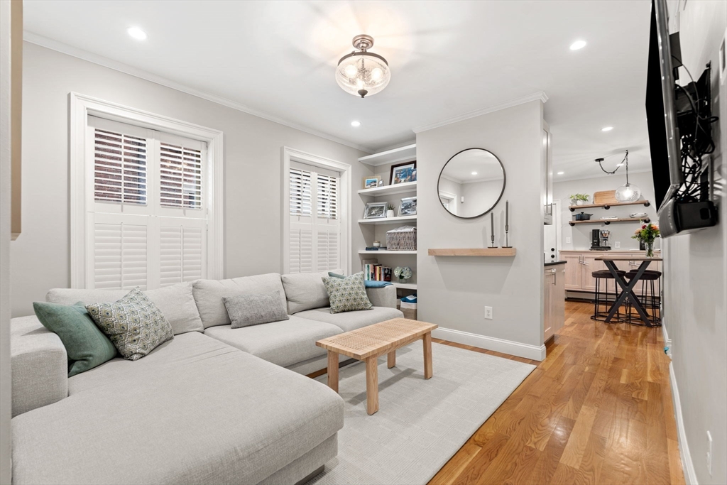 4 Cook St #1 in Charlestown