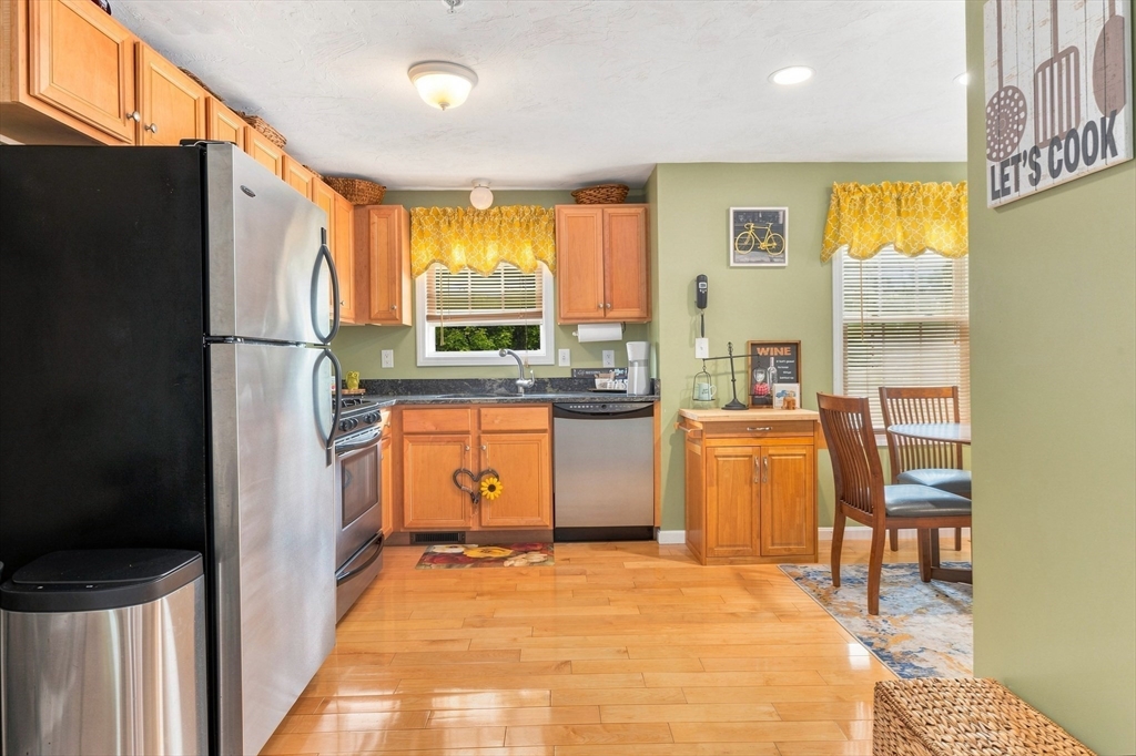 417 Hildreth St #5 in Lowell