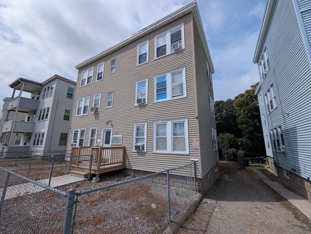 803-805 Hyde Park Ave in Hyde Park