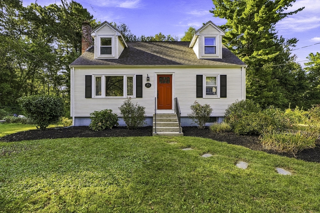 35 Anthony Rd in Franklin