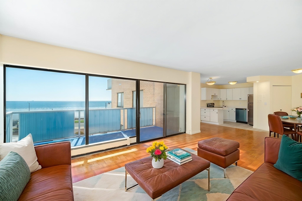 300 Lynn Shore Dr #410 in Lynn