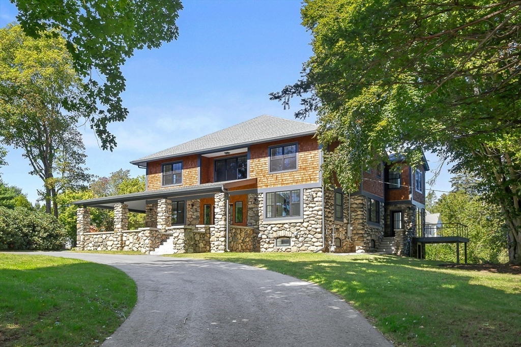 20 Wheeler Ln in Natick