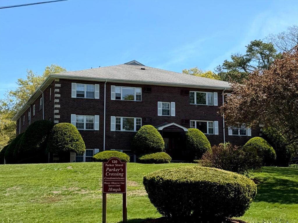 120 Parker St #15 in Acton