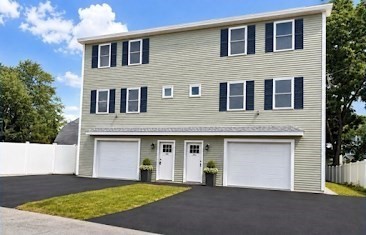 28-30 Quigley Ave in North Chelmsford