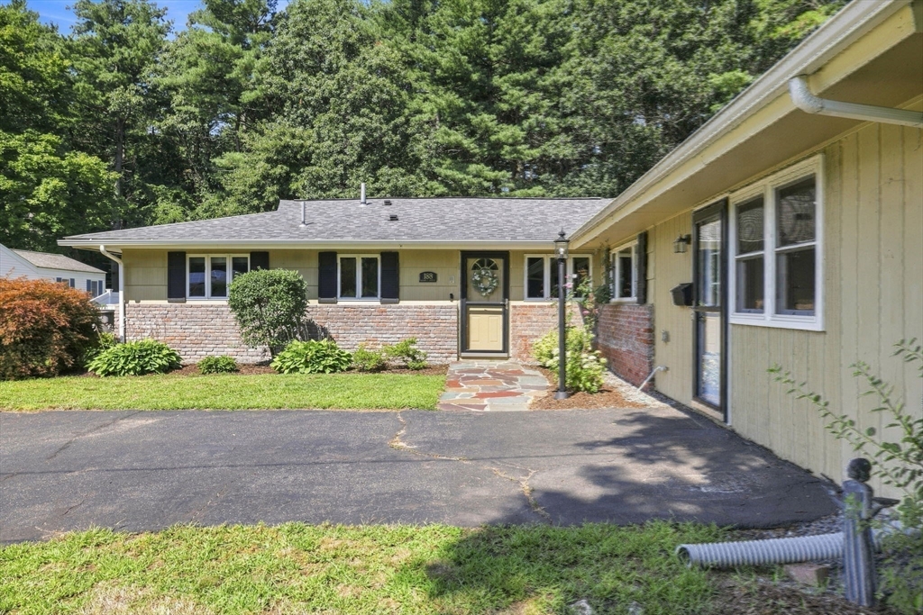 188 Baldwin Ave in Framingham