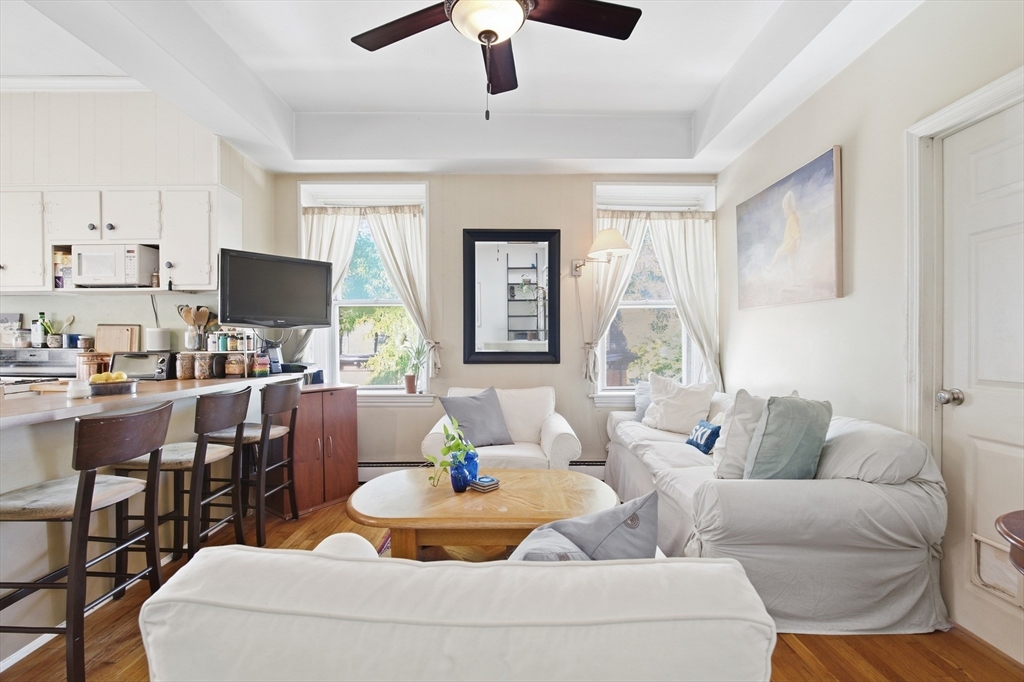 513-515 E 6th St #3 in Boston
