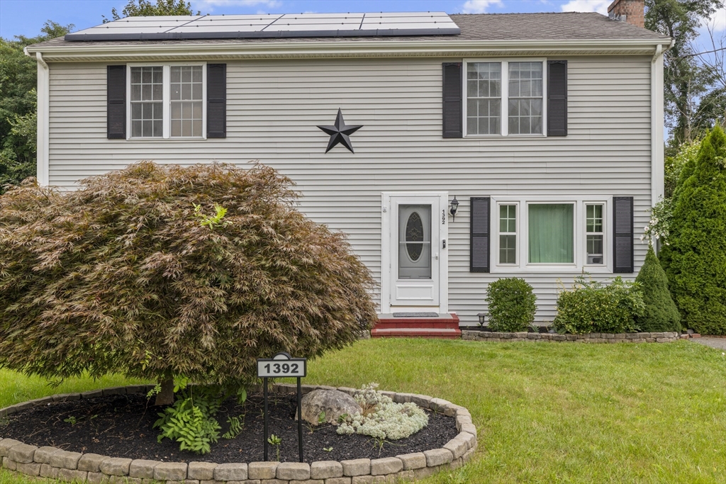 1392 Old Pleasant St in Bridgewater