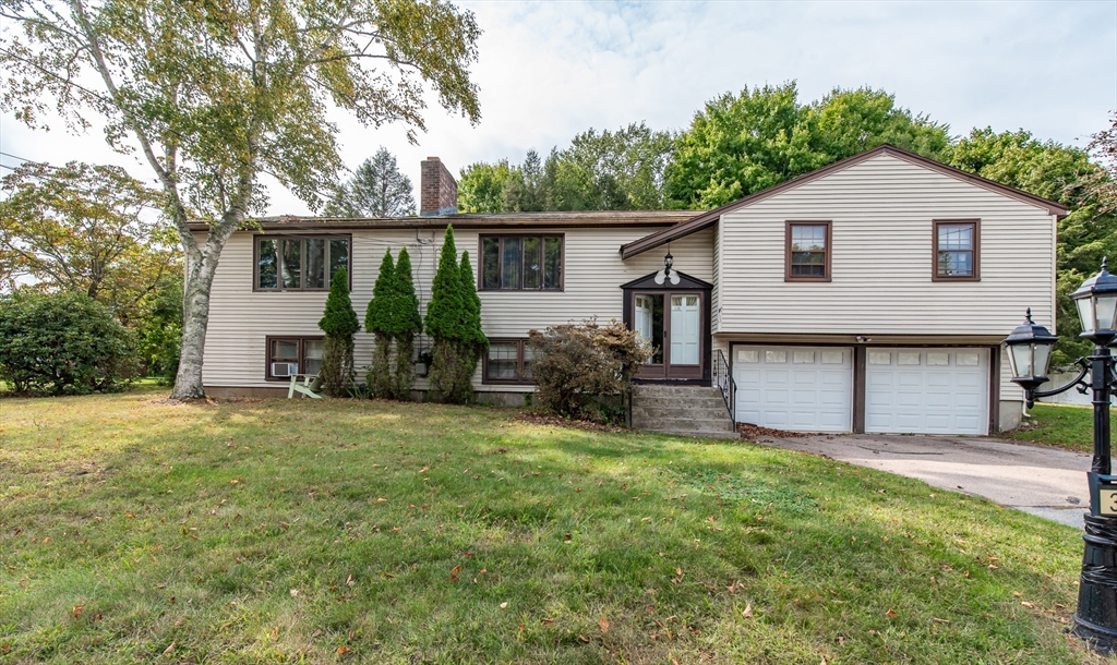 336 Mendon Road in North Attleboro