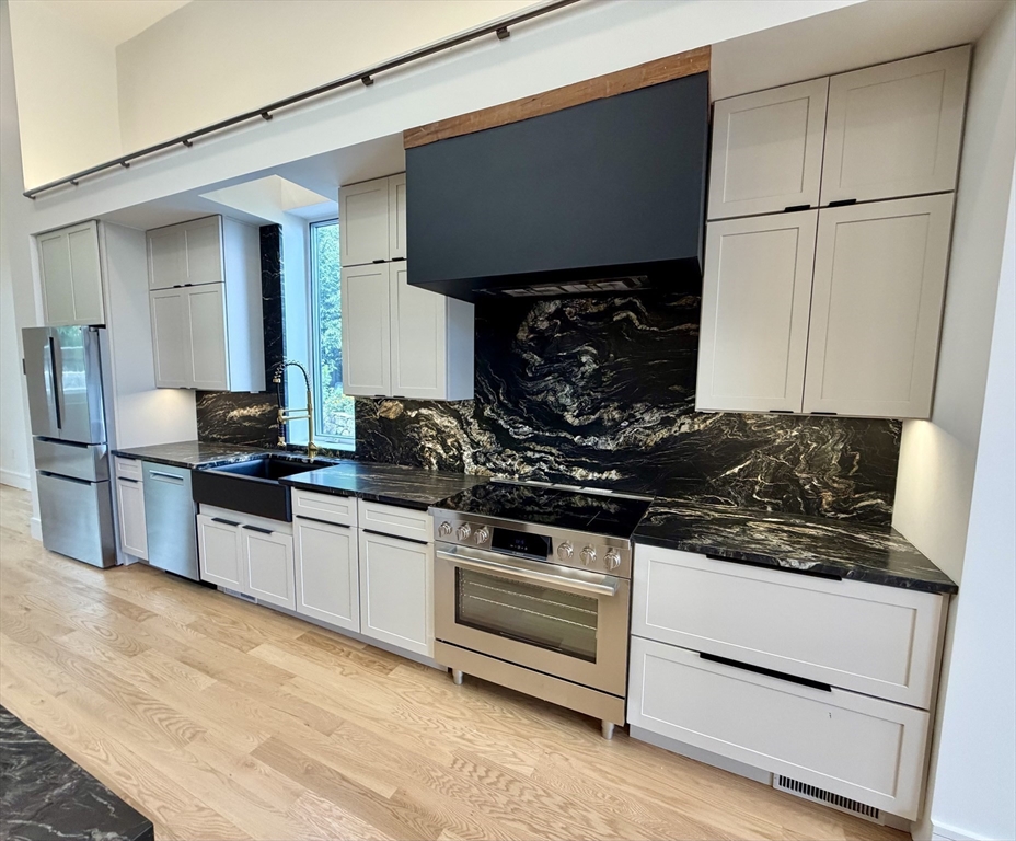 1001 Shirley St #1 in Winthrop