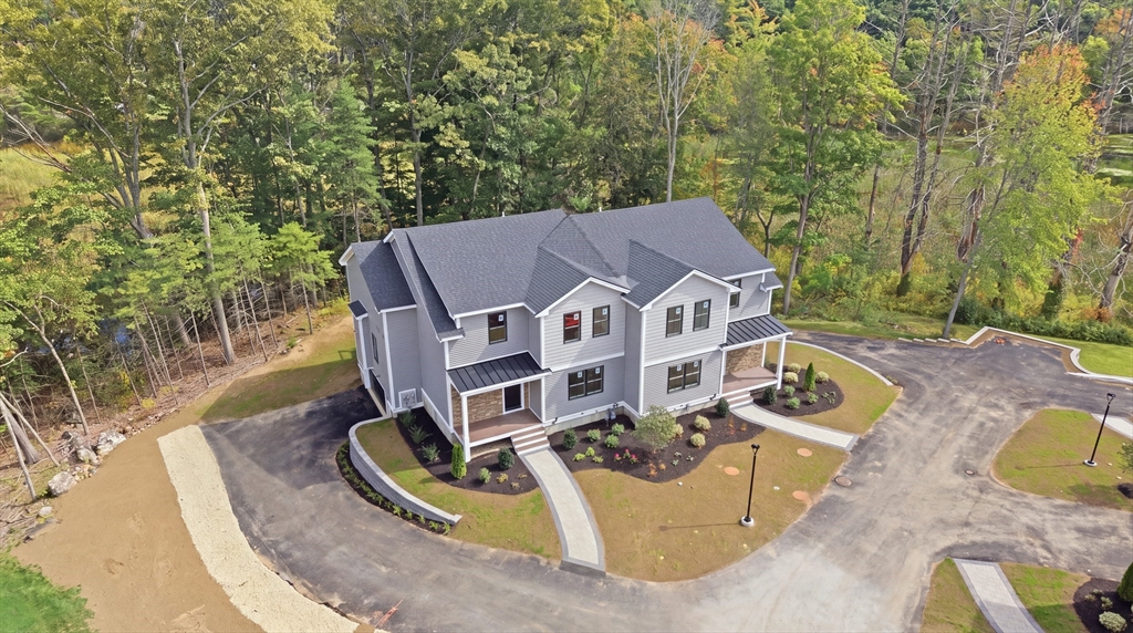 143 ESSEX STREET #143 in Middleton