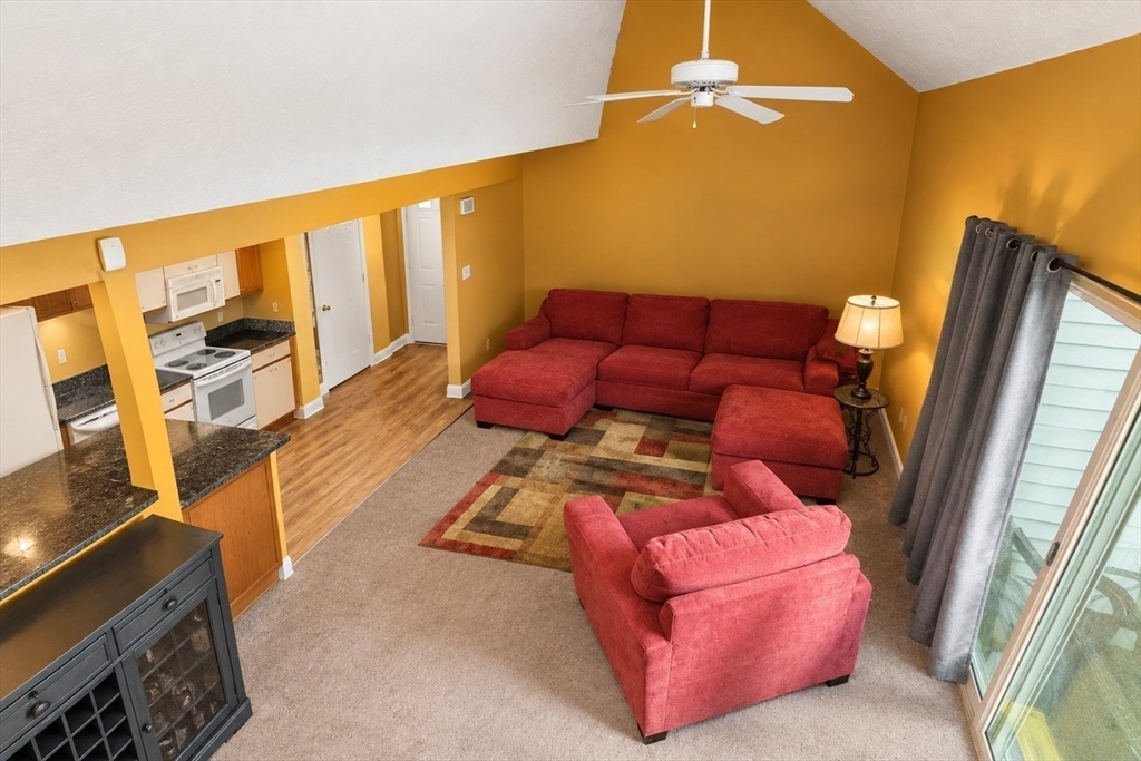 207 Lake St #77 in East Weymouth