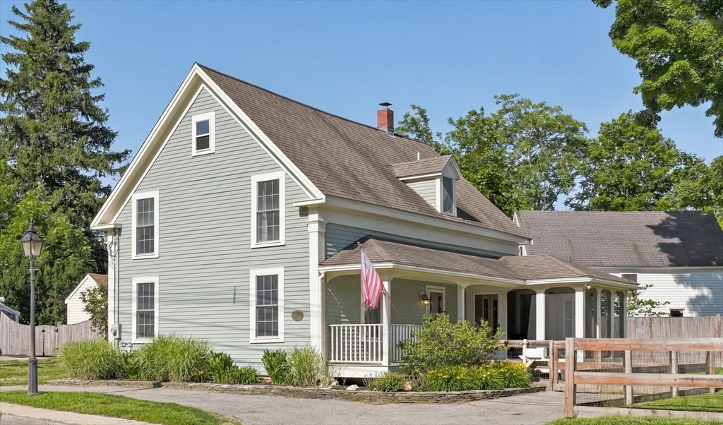 35 Elm Park in Groveland