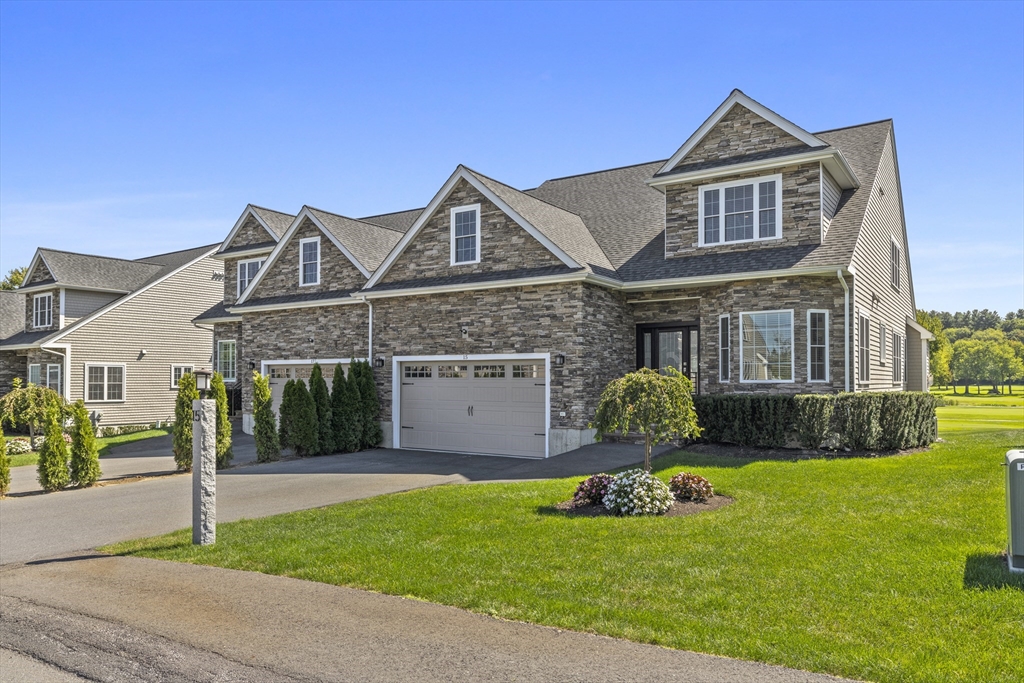 15 Cape Club Dr #15 in Sharon