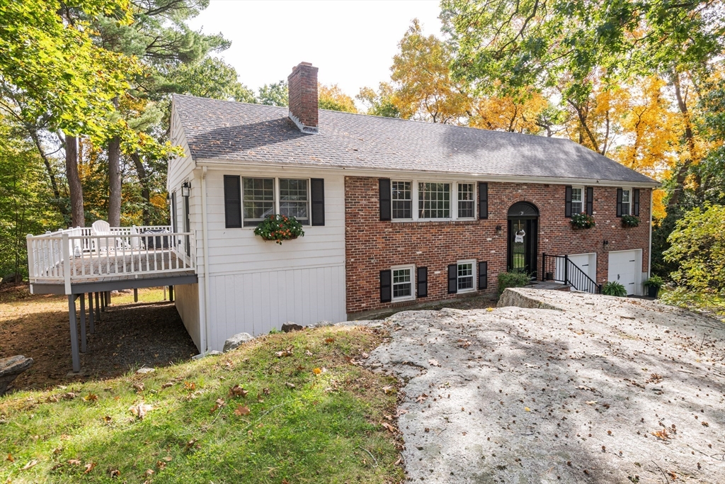 29 Doncaster Circle in Lynnfield